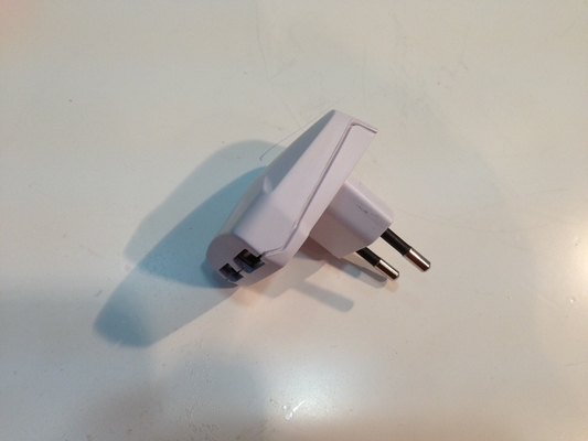 2.1A سفید USB دوگانه دیوار شارژر آداپتور برق AC شارژر اتحادیه اروپا پلاگین، 100 - 240V