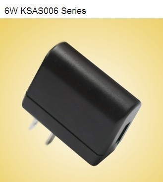 6W 12V جهانی USB آداپتور برق با 0.5A به 1.2A برای تلفن همراه
