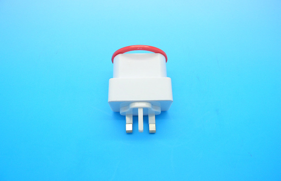 ثابت کنونی جهانی USB شارژر مسافرتی 5V 2.0A UK پلاگین، FCC قسمت 15B
