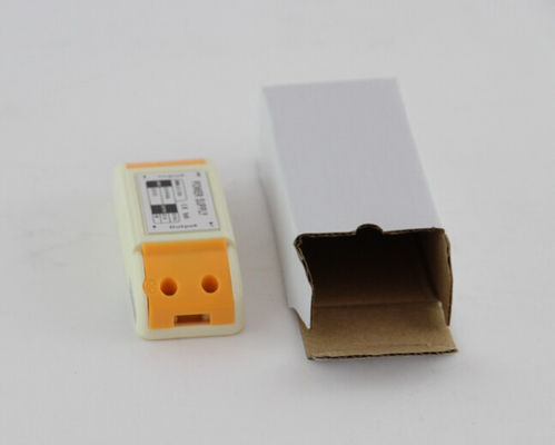 کاربرد گسترده ای 1A MINI 80 * 32 * 22mm ماده مورد پلاستیک 12V DC چراغ برق
