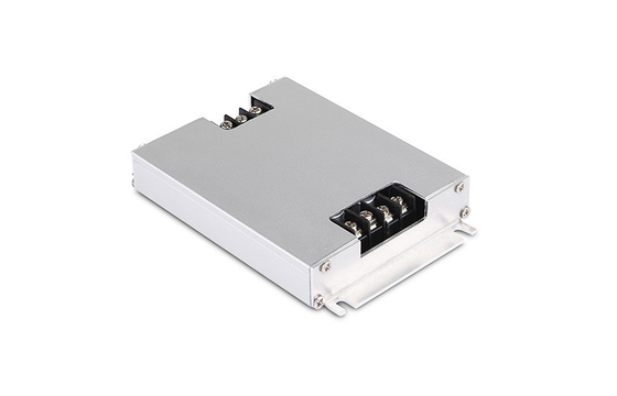 راندمان بالا ال ای دی اتومبیل 20A منبع تغذیه 4.5V 90W صفحه در هیئت مدیره