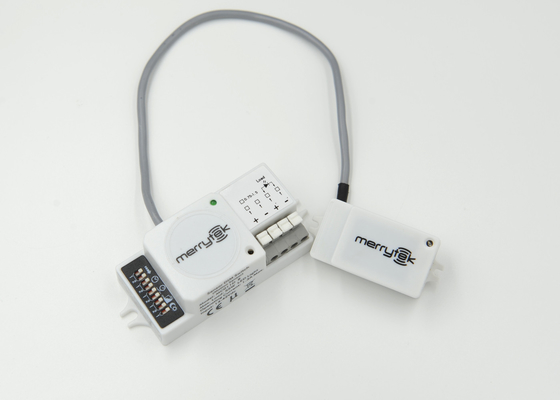 جمع و جور اندازه 5.8GHz را سنسور حرکت DC با ثابت درایور LED کنونی