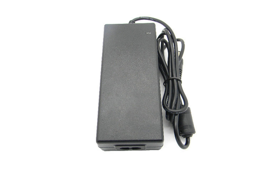 دسکتاپ برق منبع تغذیه سوئیچینگ / خارجی 12V آداپتور 5A
