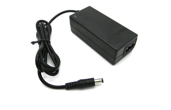 18Volt 45W دسکتاپ منبع تغذیه DC اتصال کوتاه برای به رهبری نور اتحادیه اروپا پلاگین