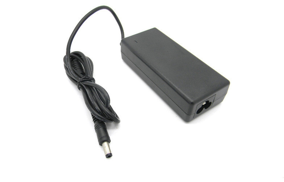 24V 3A دسکتاپ منبع تغذیه سوئیچینگ / جهانی LED آداپتور برق