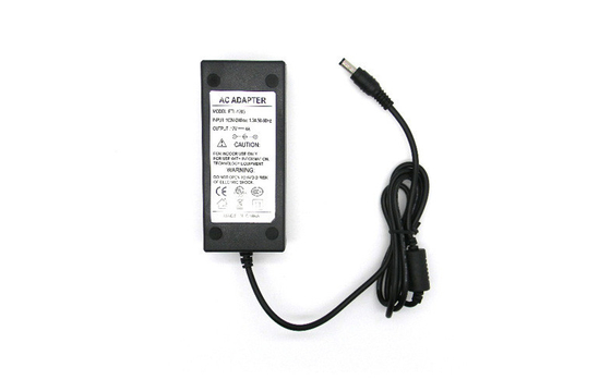 سلام گلدان 12V 4A دسکتاپ منبع تغذیه DC FCC قسمت 15 کلاس B برای دوربین های امنیتی