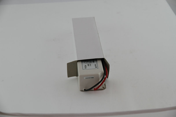 قابل حمل 24 ولت فشرده ولتاژ ثابت درایور LED 100W، خارج از منزل درایور LED