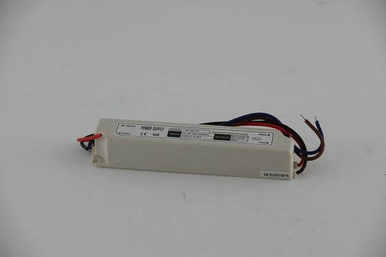 روشنایی بالا 12V 20W ولتاژ ثابت درایور LED ضد آب با AC جهانی
