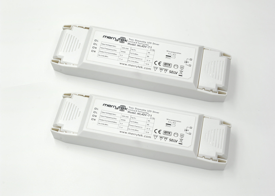 Traic ولتاژ ثابت Dimmable چراغ درایور 40W 24VDC با RC تیره برای LED نوار