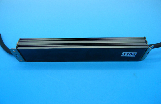 30W ولتاژ ثابت درایور LED ضد آب FCC قسمت 15B IP68 با استاندارد RoHS CE