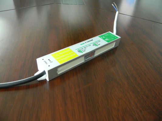 DC12V 3A درایور LED ضد آب IP67 36W LVD خبره برای نور چراغ
