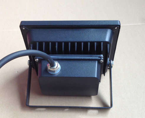 بالا لومن صنعتی ضد آب LED سیل نور / نور افکن 20 W